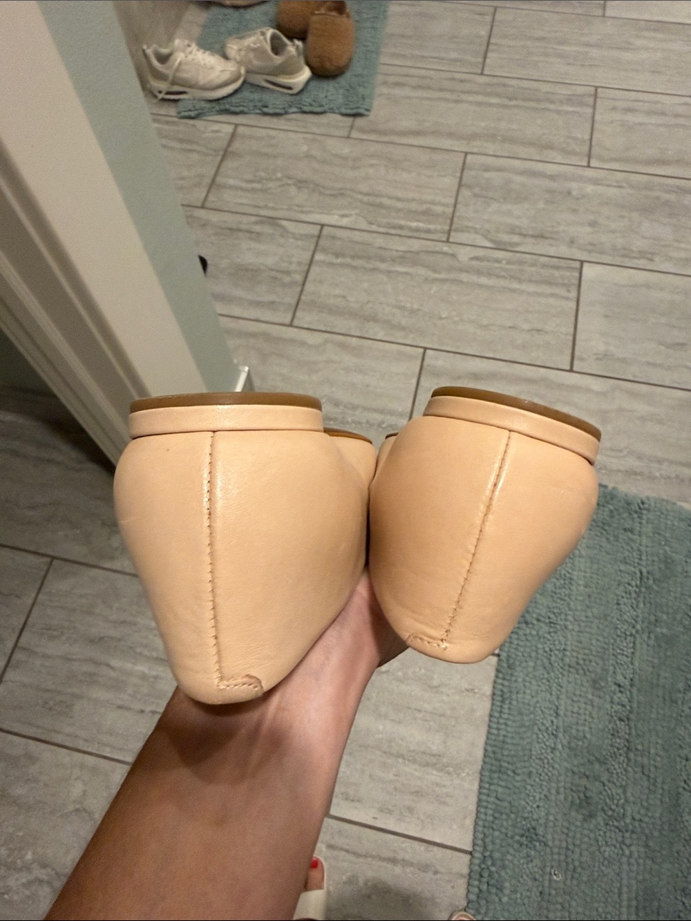 Cole Haan 6.5 Pointed Bow Flats - Picture 9 of 11